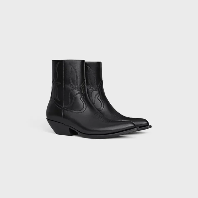 Stiefel Leon aus glänzendem Kalbsleder