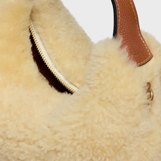 Teen Celine Lulu aus Lammfell und Kalbsleder Teen Celine Lulu aus Lammfell und Kalbsleder