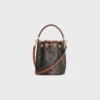 Teen Clara Tasche aus Triomphe Canvas und Kalbsleder Teen Clara Tasche aus Triomphe Canvas und Kalbsleder