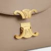 Teen Nino Tasche aus geschmeidigem genarbtem Kalbsleder Teen Nino Tasche aus geschmeidigem genarbtem Kalbsleder
