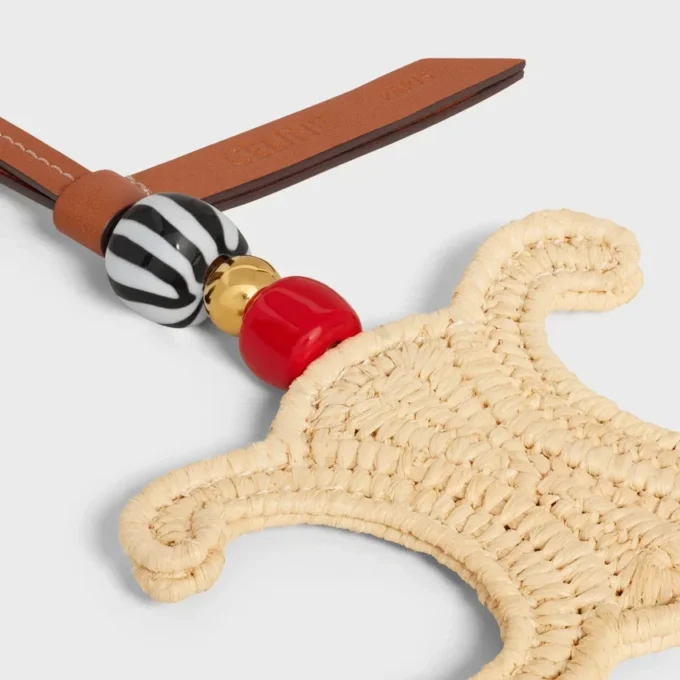 Triomphe-Anhänger aus Raffia und naturbelassenem Kalbsleder