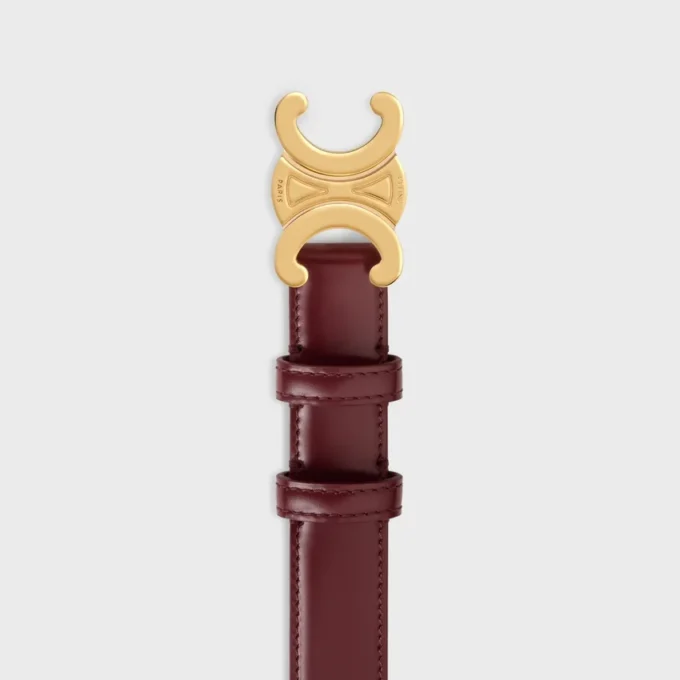 Triomphe-Gürtel 25 mm aus Taurillon-Leder Triomphe-Gürtel 25 mm aus Taurillon-Leder