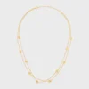 Triomphe Pearl Doppelkette aus Messing mit Goldfinish und Kunstharzperlen Triomphe Pearl Doppelkette aus Messing mit Goldfinish und Kunstharzperlen