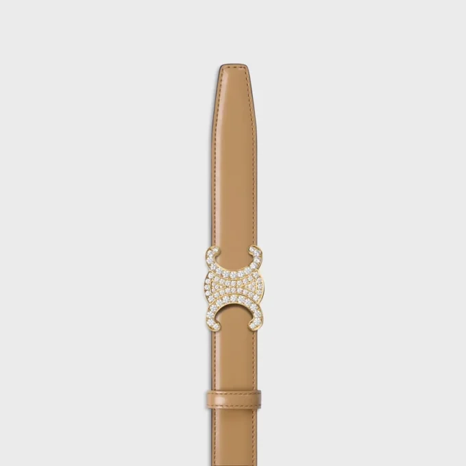 Triomphe-Schnalle aus Messing mit Strass & wendbarem 25-mm-Riemen aus Taurillon Triomphe-Schnalle aus Messing mit Strass & wendbarem 25-mm-Riemen aus Taurillon