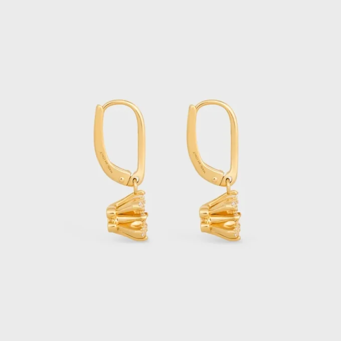 Triomphe Solitaire Sparkle Ohrringe aus Strass und Messing mit Goldfinish Triomphe Solitaire Sparkle Ohrringe aus Strass und Messing mit Goldfinish