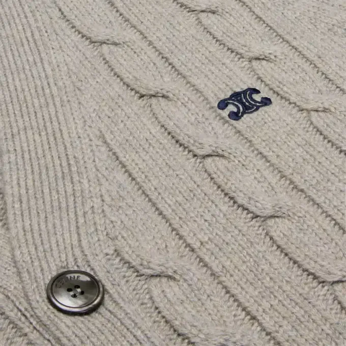 Triomphe-Strickjacke aus Kaschmir mit Zopfmuster