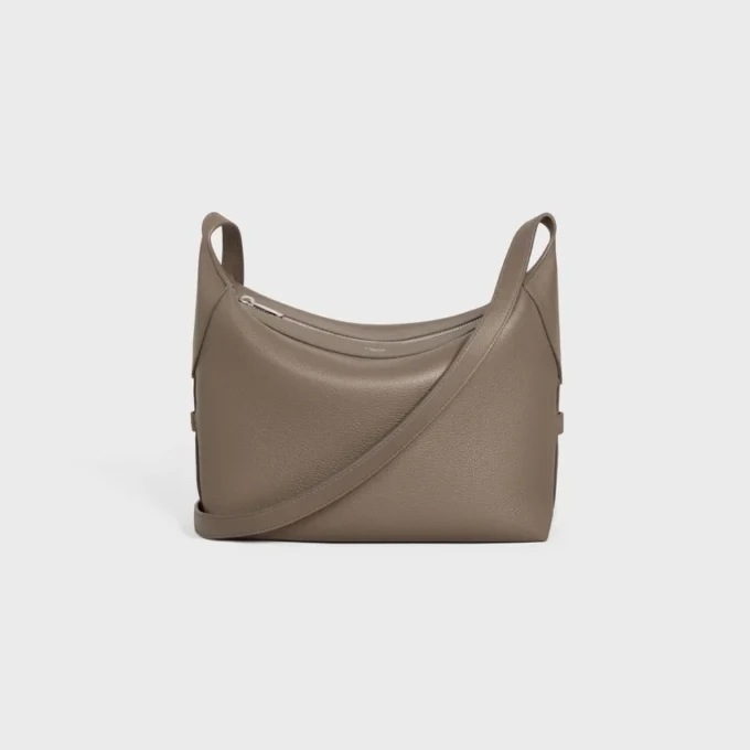 Umhängetasche Harry aus genarbtem Kalbsleder Umhängetasche Harry aus genarbtem Kalbsleder