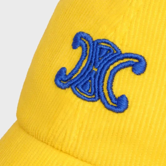 Vivienne-Kappe aus Cord Vivienne-Kappe aus Cord