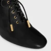 Weiche Oxford-Schnürballerinas mit Absatz aus Kalbsleder – pflanzlich gegerbt Weiche Oxford-Schnürballerinas mit Absatz aus Kalbsleder – pflanzlich gegerbt