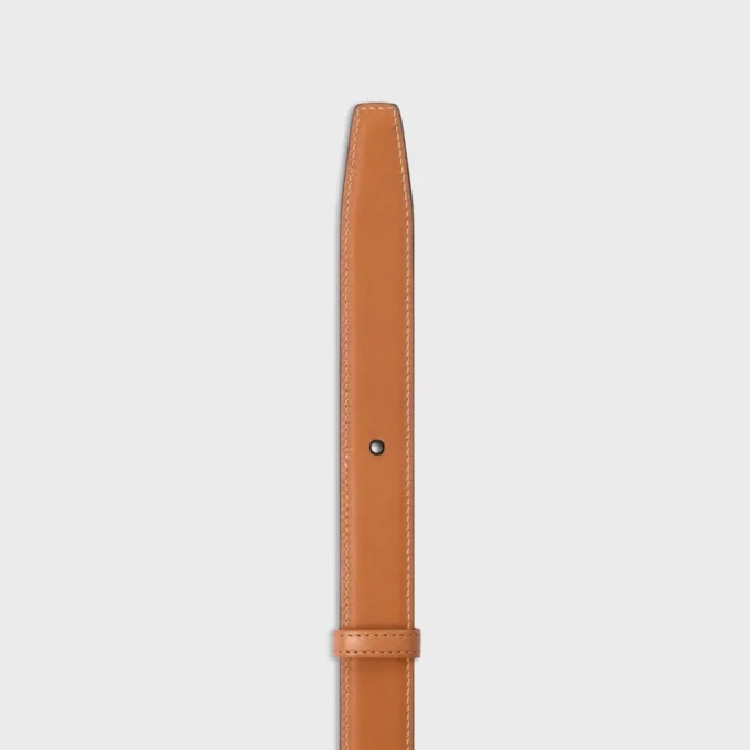 Wendbarer Riemen 25 mm aus Taurillon und naturbelassenem Kalbsleder Wendbarer Riemen 25 mm aus Taurillon und naturbelassenem Kalbsleder