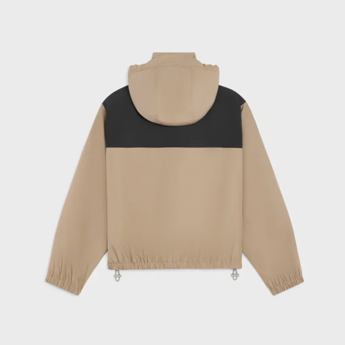 Windjacke aus Nylon Windjacke aus Nylon