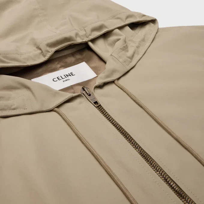 Windjacke aus Nylon Windjacke aus Nylon